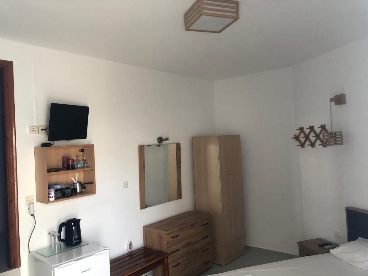 Petradi Sifnos Aparthotel Platis Gialos  Exterior foto