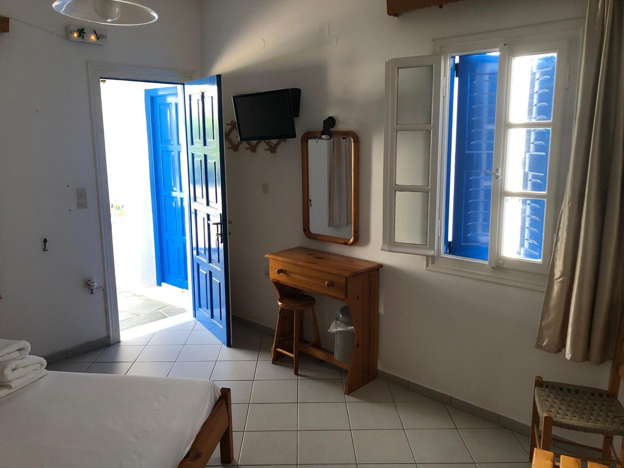 Petradi Sifnos Aparthotel Platis Gialos  Exterior foto