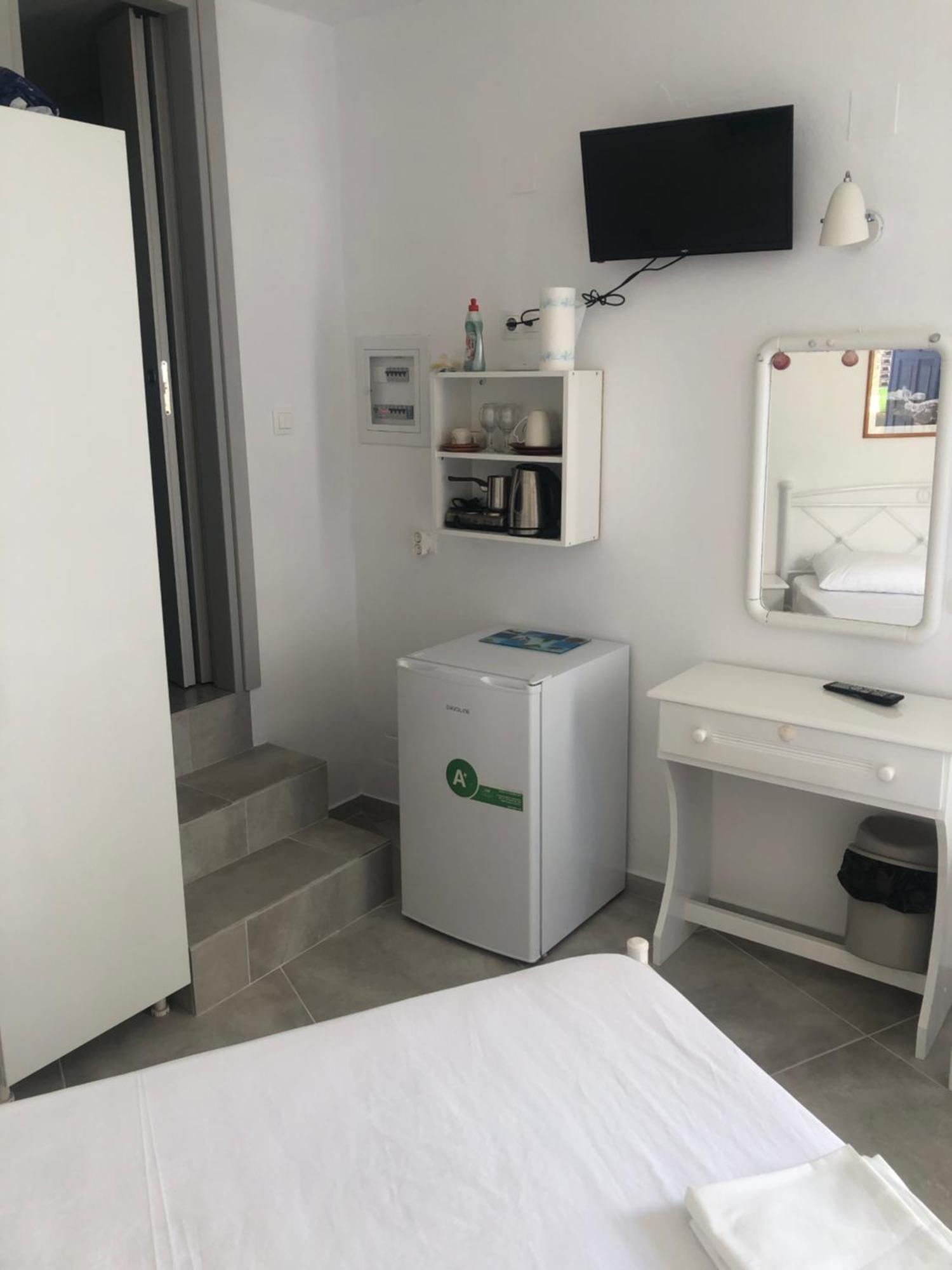Petradi Sifnos Aparthotel Platis Gialos  Exterior foto