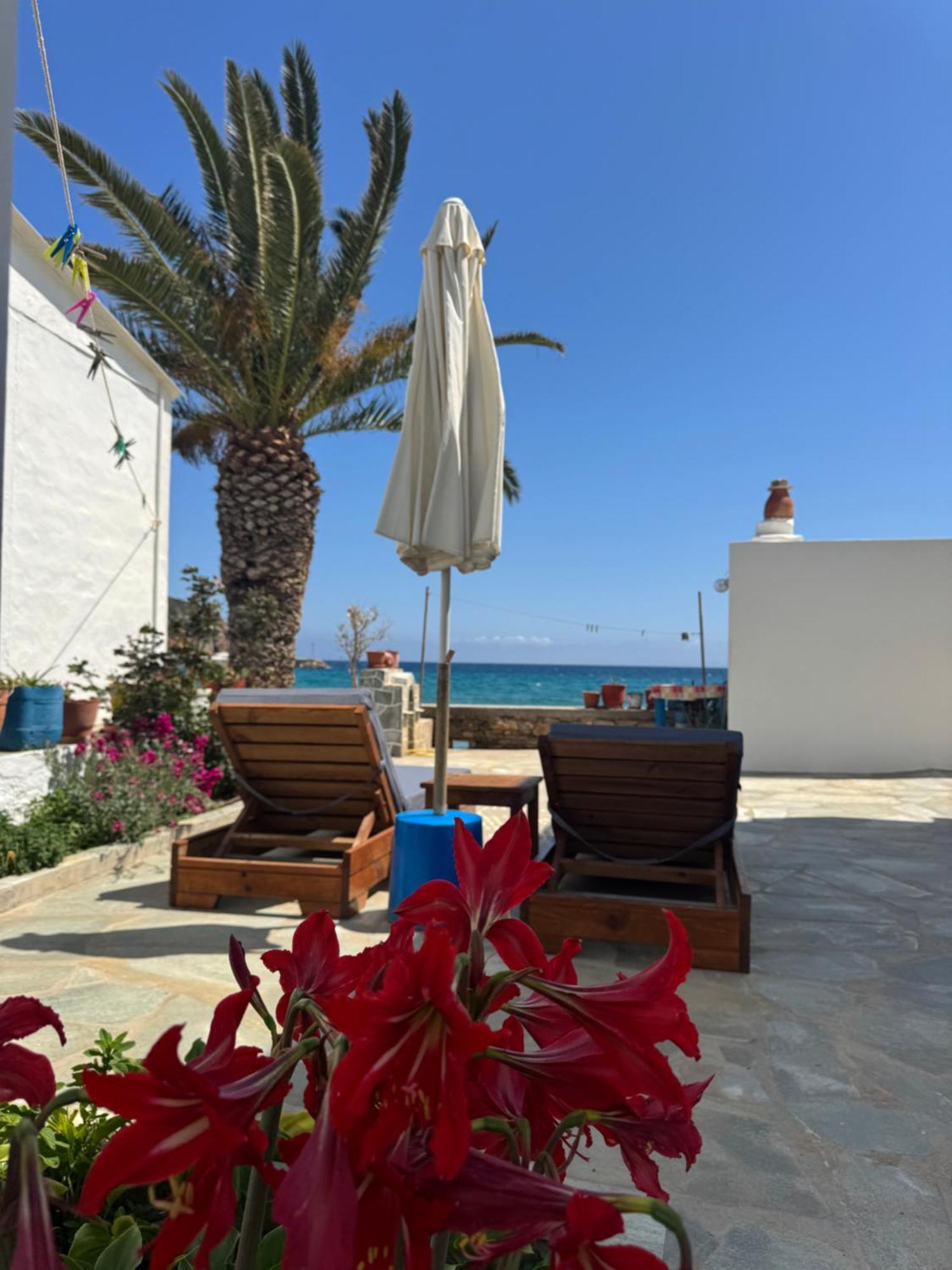 Petradi Sifnos Aparthotel Platis Gialos  Exterior foto