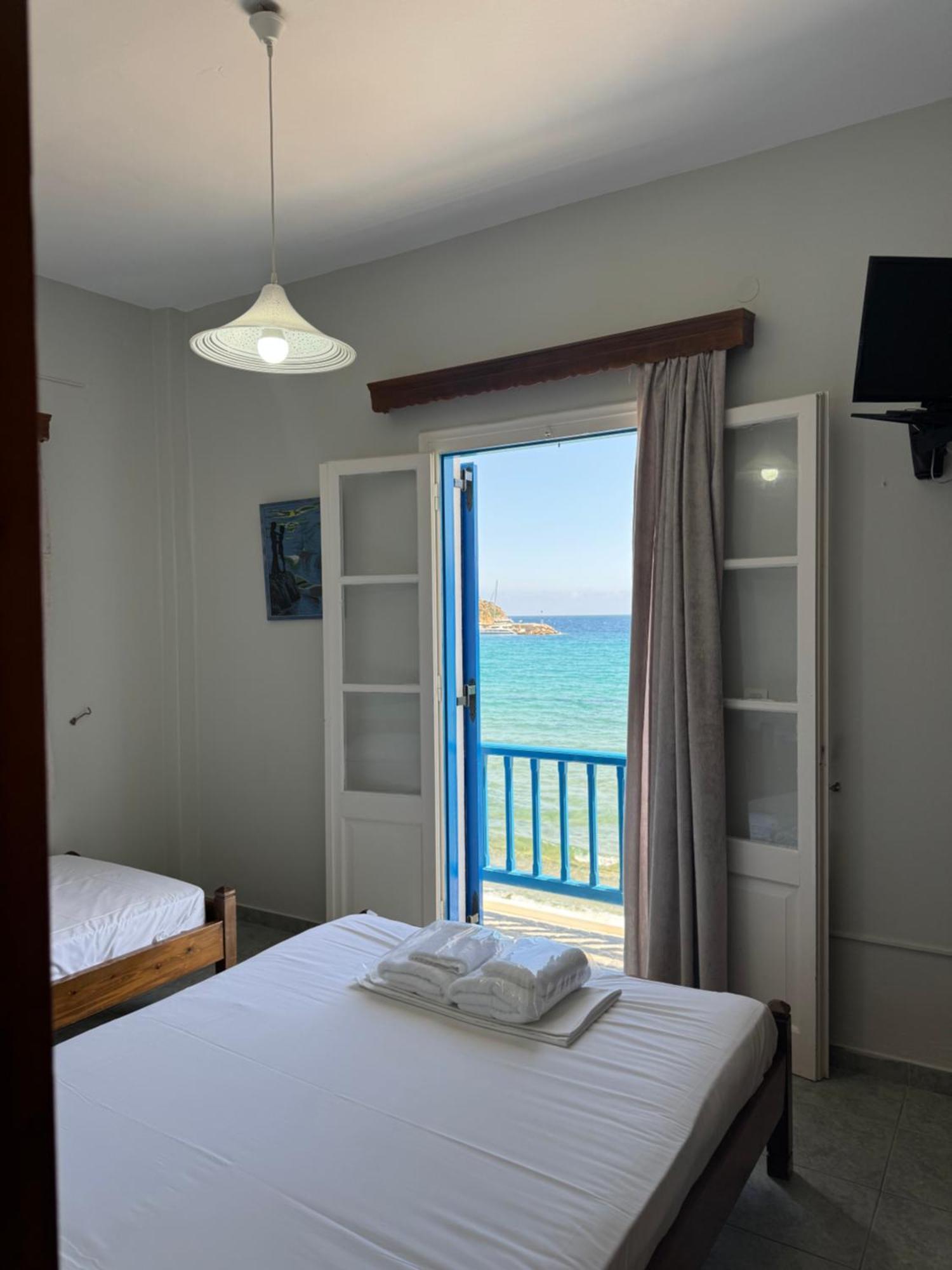 Petradi Sifnos Aparthotel Platis Gialos  Exterior foto